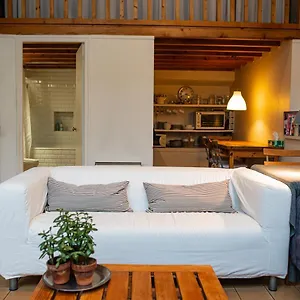 https://le-garage.fr-paris.fr