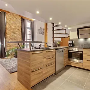  Apartment Duplex Place Du Capitole France